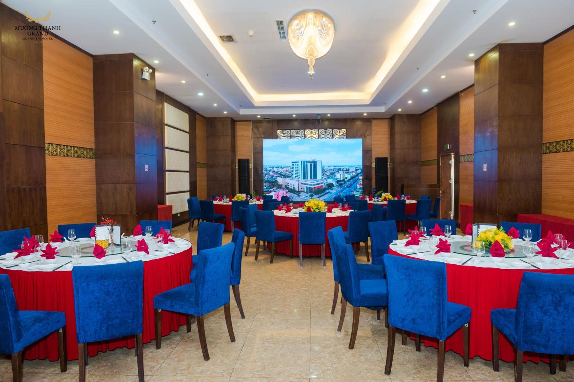 Muong Thanh Grand Quang Tri Hotel Exteriör bild