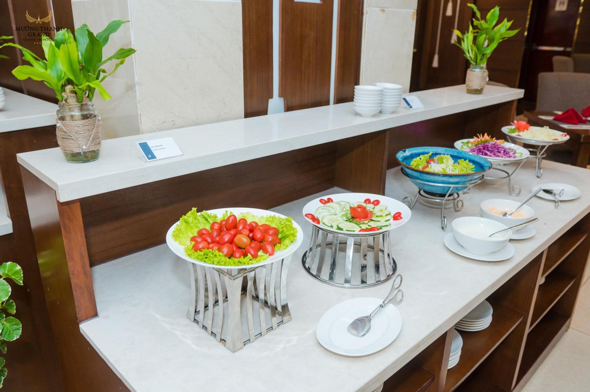 Muong Thanh Grand Quang Tri Hotel Exteriör bild