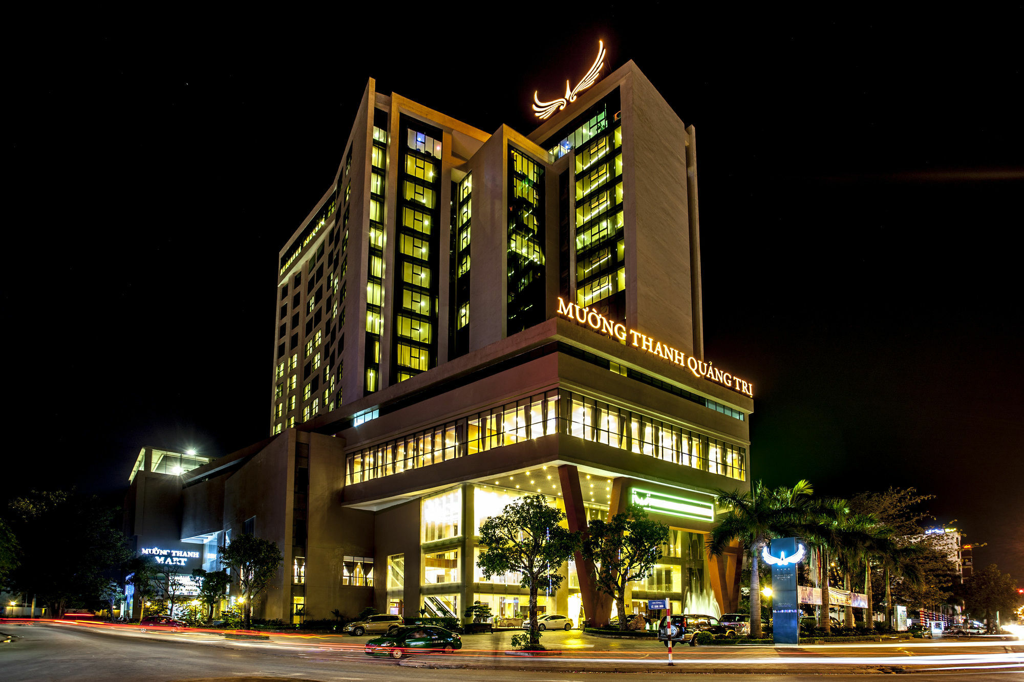 Muong Thanh Grand Quang Tri Hotel Exteriör bild